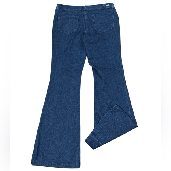 Almost Famous Flare Jeans - Picture 11 of 12